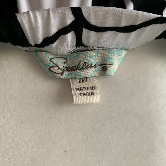 “Speechless” white w/ black floral dress - Picture 3 of 3